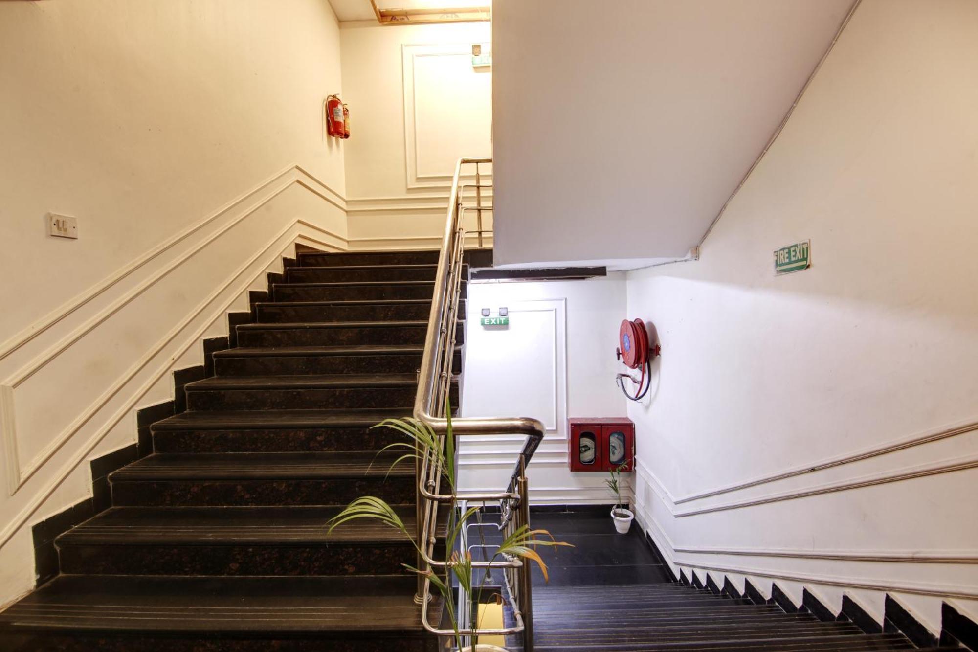 Hotel Wk Comfort - Near White Clove New Delhi Ngoại thất bức ảnh
